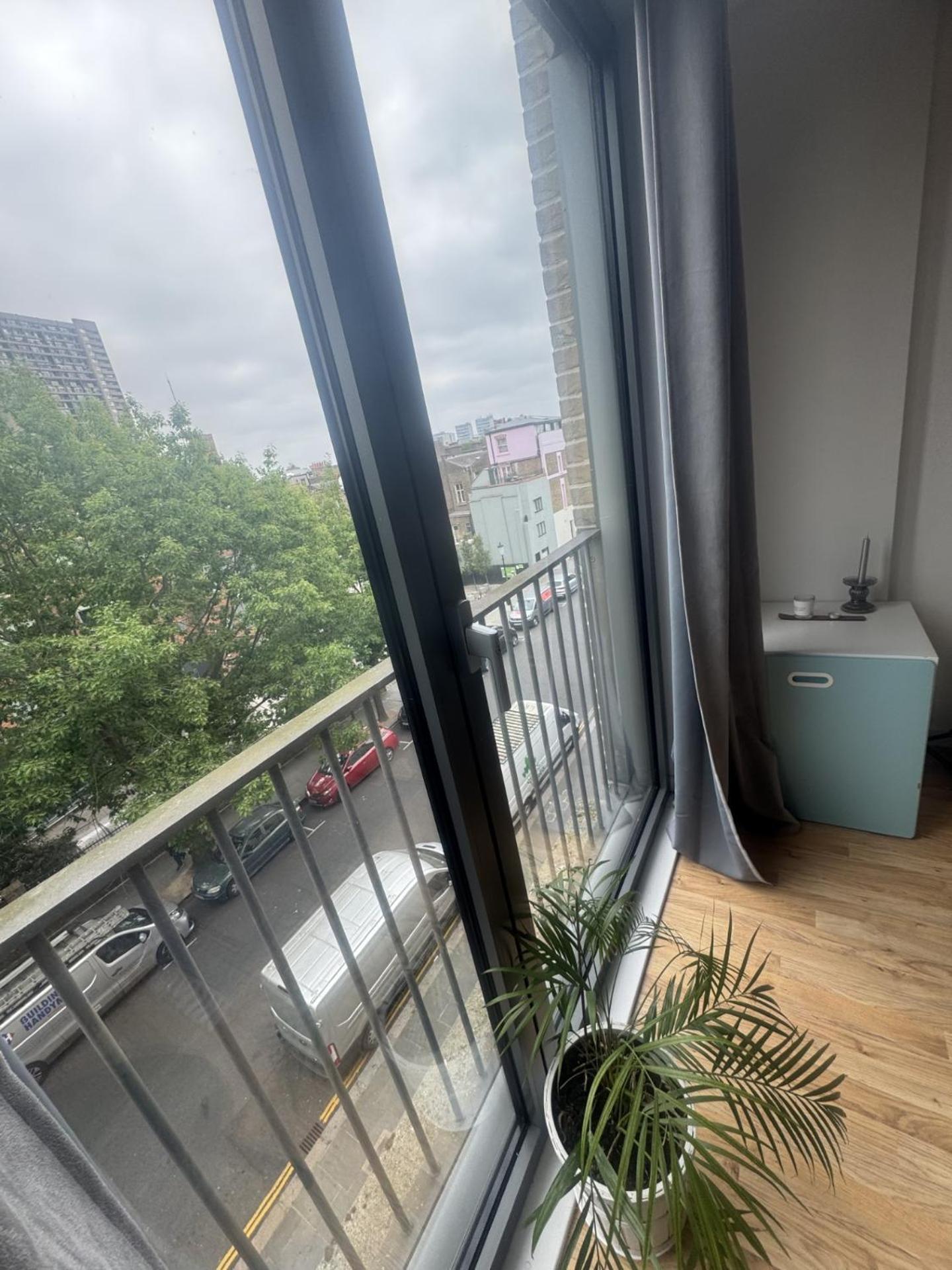 In Notting Hill Apartment